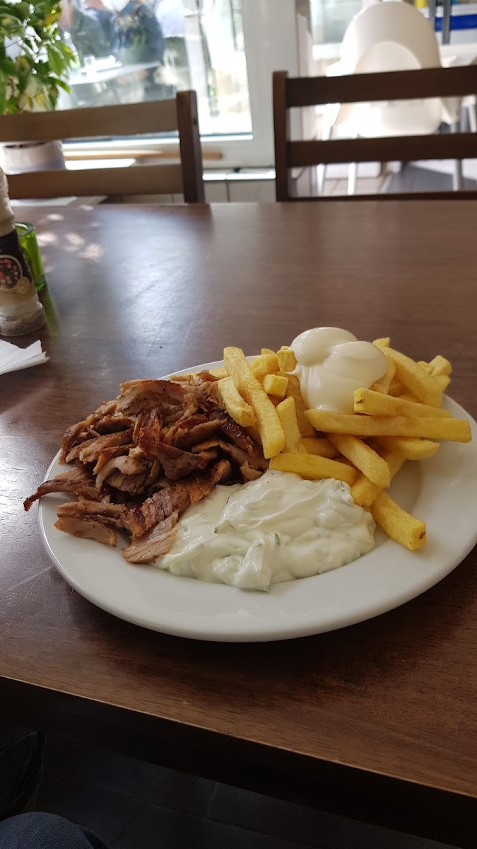 Argo Grill - Schnellrestaurant-5